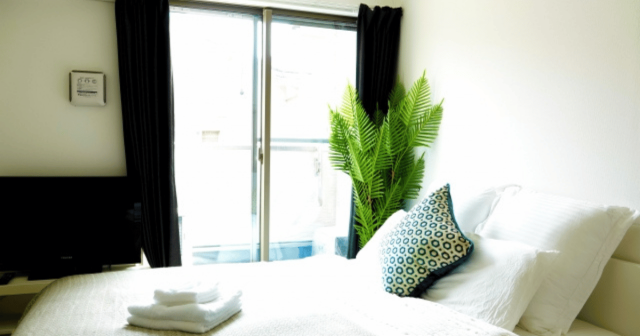 【民泊の駆けつけサービスとは?】夜間トラブルをプロに任せるメリットと導入の流れ